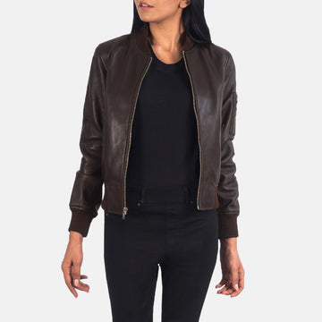 Front view of Dingwall brown bomber jacket – rugged men’s leather outerwear for U.S. fall and winter fashion
Dingwall men’s bomber jacket in brown – vintage-inspired flight jacket for American streetwear style
Close-up of brown leather texture on Dingwall bomber jacket – durable, high-quality outerwear for U.S. customers
Model wearing Dingwall brown bomber jacket – timeless aviator look for men in the United States
Back of Dingwall bomber jacket in brown – classic men’s bomber jacket with American herit