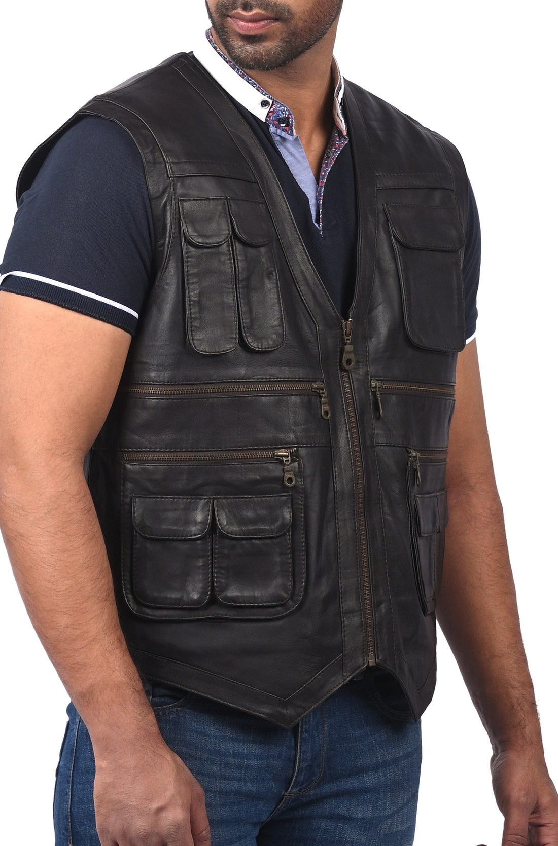 Basingstoke men’s black leather vest with front zipper and zippered pockets

